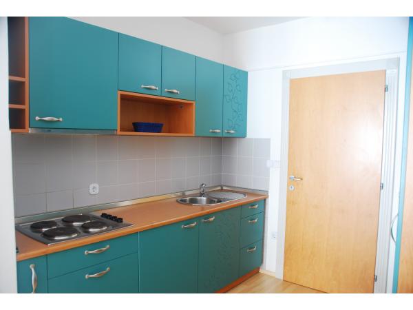 Apartma 3, 4 ležišča