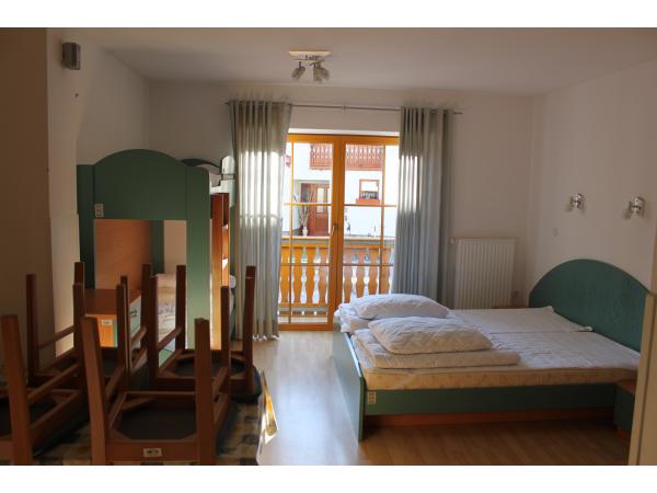 Apartma 3, 4 ležišča