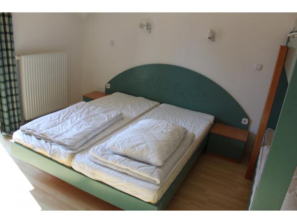 Apartma 4, 4 ležišča